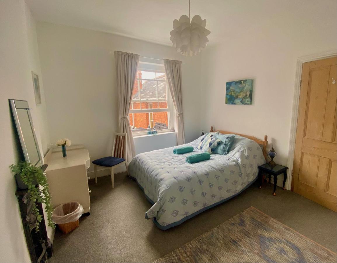 The Dragonfly Bnb, Glastonbury Bagian luar foto