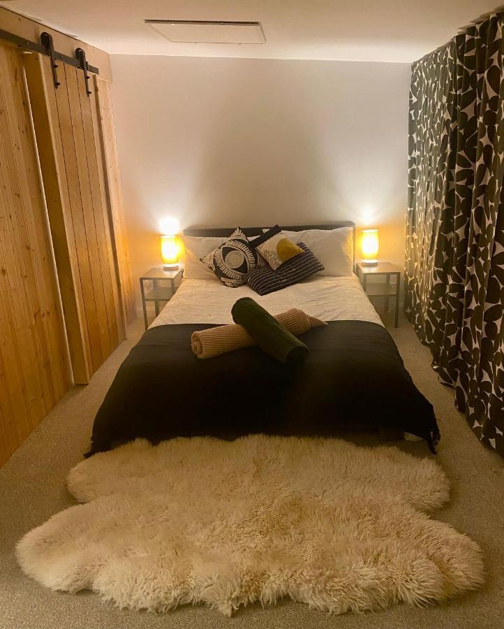 The Dragonfly Bnb, Glastonbury Bagian luar foto