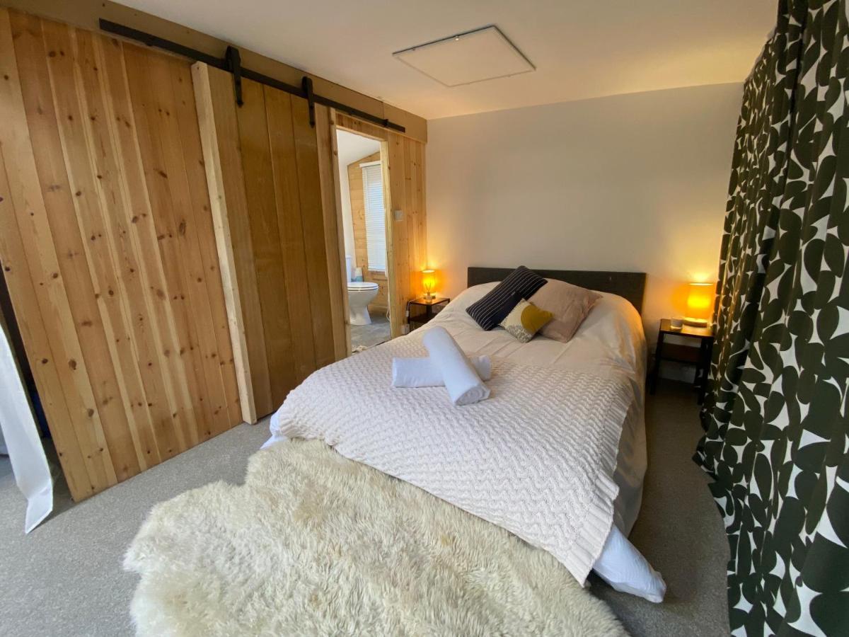 The Dragonfly Bnb, Glastonbury Bagian luar foto